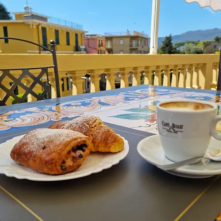 Hotel Canali - Le Cinque Terre Rapallo